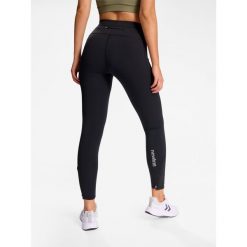 Damskie legginsy Newline core warm. Czarne legginsy damskie Newline, xs, bez wzorów, na fitness i siłownię. W wyprzedaży za 203.50 zł.
