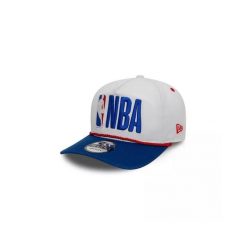 Czapka typu snapback New Era NBA. Białe czapki i kapelusze męskie New Era, bez wzorów. Za 202.95 zł.