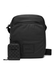 Calvin Klein Saszetka Puffer Utility Reporter LV04D3200G Czarny. Czarne saszetki męskie Calvin Klein, z materiału. Za 369.99 zł.