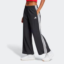 Second Life - Spodnie damskie ADIDAS - Stan Doskonały. Czarne spodnie materiałowe damskie Adidas, m, bez wzorów, z materiału. Za 164.99 zł.