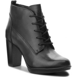 Botki TOMMY HILFIGER - Basic Lace Up Heel B FW0FW03607 Black 990. Kozaki damskie marki Tommy Hilfiger. W wyprzedaży za 399.00 zł.