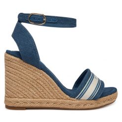 Espadryle Tommy Hilfiger. Niebieskie sandały damskie Tommy Hilfiger, bez wzorów, bez obcasa, bez zapięcia. Za 339.99 zł.