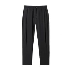 Spodnie do biegania 4F FNK M1050. Czarne spodnie sportowe męskie 4f, na lato, m, bez wzorów, z dresówki, do biegania. Za 178.50 zł.