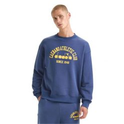 Bluza DIADORA SWEATSHIRT CREW 1948 ATHL. CLUB. Niebieskie bluzy męskie Diadora, m, bez wzorów, bez kaptura. Za 149.99 zł.