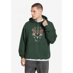 Bluza sportowa męska Prosto Athletic z kapturem. Zielone bluzy męskie Prosto., m, bez wzorów, z kapturem. Za 349.99 zł.