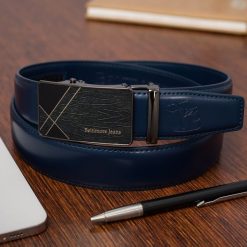 Pasek męski skórzany klamra automatyczna granatowy Beltimore A46 : Kolory - granatowy, Rozmiar pasków - r.100-115 cm. Niebieskie paski damskie bez wzorów, ze skóry, wizytowe. Za 64.90 zł.