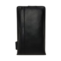 Saszetka Calvin Klein. Czarne saszetki męskie Calvin Klein, młodzieżowe, małe. Za 209.99 zł.