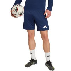 Spodenki krótkie męskie adidas Entrada 26 Training. Czarne krótkie spodenki sportowe męskie Adidas, m, bez wzorów, z materiału, na fitness i siłownię, climacool (adidas). Za 73.99 zł.