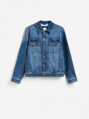 Kurtka jeansowa z efektem sprania - niebieski. Niebieskie kurtki męskie Reserved, l, bez wzorów, z denimu, bez kaptura. Za 169.99 zł.