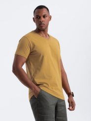 Klasyczna męska bawełniana koszulka z dekoltem w serek BASIC – musztardowa V8 OM-TSBS-0145 - XXL. T-shirty męskie Ombre Clothing, l, bez wzorów, z bawełny, klasyczne, bez kołnierzyka. W wyprzedaży za 24.99 zł.