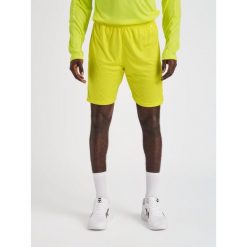 Spodenki piłkarskie męskie Hummel Core XK Poly Shorts. Żółte krótkie spodenki sportowe męskie Hummel, m, bez wzorów, do piłki nożnej. Za 120.00 zł.