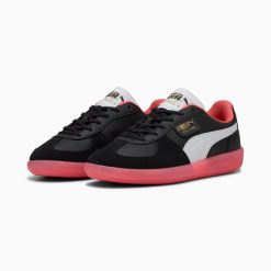 Puma Buty Palermo Strkr 40041701. Czarne obuwie sportowe damskie Puma, bez wzorów, z gumy, do piłki nożnej. Za 338.99 zł.