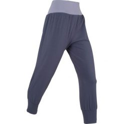 Spodnie haremki, dł. 3/4, Level 1 bonprix jagodowy. Spodnie materiałowe damskie marki bonprix. Za 74.99 zł.