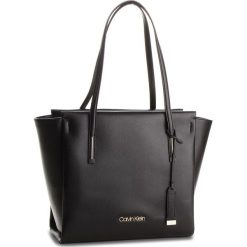Torebka CALVIN KLEIN - Frame Large Shopper K60K604371 001. Czarne torebki shopper damskie Calvin Klein, ze skóry ekologicznej. Za 649.00 zł.