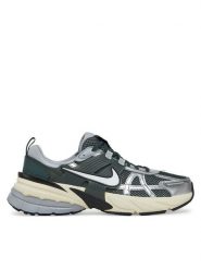 Nike Sneakersy V2K Run HJ4497 300 Zielony. Zielone buty sportowe męskie Nike, z materiału, bez zapięcia. Za 549.99 zł.