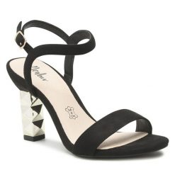 Sandały Menbur. Czarne sandały damskie Menbur, bez wzorów, bez obcasa, na słupku, bez zapięcia. Za 379.99 zł.