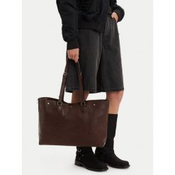 Torebka G-Star. Brązowe torebki do ręki damskie G-Star, bez wzorów, retro, bez dodatków. Za 299.99 zł.