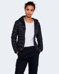 Kurtka puchowa Kobieta ONLY ONLTAHOE HOOD OTW NOOS. Czarne kurtki damskie Only, xs, bez wzorów, z nylonu, bez kaptura. Za 212.65 zł.