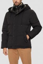 GUESS Czarna męska kurtka High Collar, Rozmiar XL. Czarne kurtki męskie Guess, l, z aplikacjami, bez kaptura. W wyprzedaży za 889.99 zł.