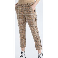 Spodnie chino w kratkę - Pomarańczowy. Spodnie materiałowe damskie marki Cropp. Za 99.99 zł.