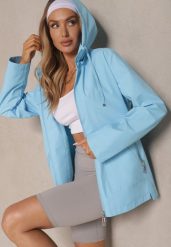 Jasnoniebieska Kurtka w Stylu Wiatrówki z Odpinanym Kapturem Ndivena. Niebieskie kurtki damskie Renee, l, bez wzorów, z jeansu, trekkingowe. Za 189.99 zł.