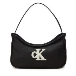 Torebka Calvin Klein Jeans. Czarne torebki do ręki damskie Calvin Klein Jeans, bez wzorów, z jeansu, klasyczne, bez dodatków. Za 189.99 zł.