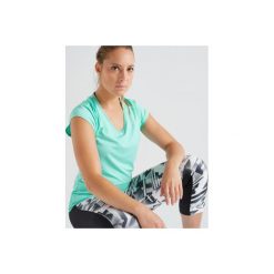 Koszulka fitness kardio damska 100 turkusowa. Niebieskie koszulki sportowe damskie DOMYOS, bez wzorów, z elastanu, bez kołnierzyka. Za 19.99 zł.