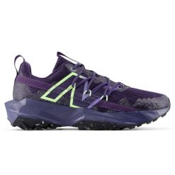 Buty damskie New Balance DynaSoft Tektrel WTTR58J – fioletowe. Fioletowe obuwie sportowe damskie New Balance, bez wzorów, z materiału, do biegania. Za 499.99 zł.