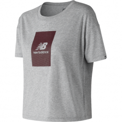 New Balance WT83551AG. T-shirty damskie marki New Balance. W wyprzedaży za 79.99 zł.