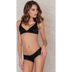 Calvin Klein Bokserki Bottoms Up - Black. Czarne bokserki damskie Calvin Klein, z mikrofibry. Za 68.95 zł.