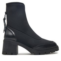 Botki Hispanitas. Czarne botki damskie Hispanitas, bez obcasa, na słupku, bez zapięcia. Za 749.99 zł.
