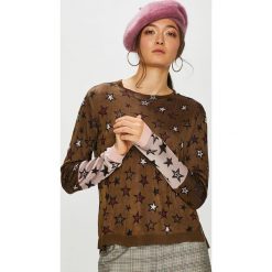 Scotch & Soda - Sweter. Brązowe swetry damskie Scotch & Soda, z dzianiny, z okrągłym kołnierzem. W wyprzedaży za 449.90 zł.