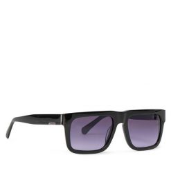 Okulary przeciwsłoneczne Guess. Czarne okulary przeciwsłoneczne męskie Guess. Za 359.99 zł.