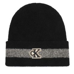 Czapka Calvin Klein. Czarne czapki i kapelusze damskie Calvin Klein, na zimę, bez wzorów. Za 209.99 zł.