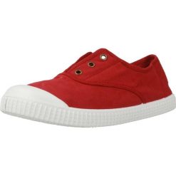 Buty VICTORIA 06627 Czerwony. Czerwone buty sportowe dziewczęce VICTORIA, bez wzorów, bez zapięcia, trekkingowe. Za 160.99 zł.