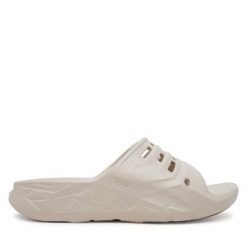 Klapki Teva. Brązowe klapki damskie Teva, bez wzorów, bez obcasa. Za 119.99 zł.