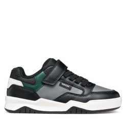 Sneakersy Geox. Czarne trampki i tenisówki chłopięce Geox, bez wzorów, bez zapięcia. Za 249.99 zł.