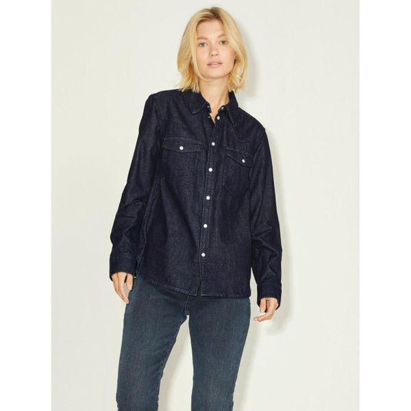 Koszula damska JJXX sophi denim. Czarne koszule damskie JJXX, xs, bez wzorów, z denimu, klasyczne, bez kołnierzyka, bez ramiączek. Za 156.00 zł.