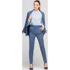 Niebieskie Eleganckie Spodnie z Podwyższonym Stanem. Niebieskie spodnie materiałowe damskie Molly.pl, l, bez wzorów, z podwyższonym stanem. Za 128.90 zł.