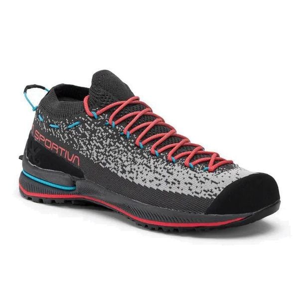 Buty podejściowe damskie La Sportiva TX2 Evo. Czerwone obuwie sportowe damskie La Sportiva, trekkingowe. Za 519.99 zł.