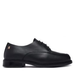 Oxfordy Tommy Hilfiger. Czarne półbuty damskie Tommy Hilfiger, bez wzorów, bez obcasa, bez zapięcia. Za 649.99 zł.
