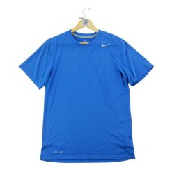Męska koszulka Dri-Fit z krótkim rękawem. Niebieskie koszulki sportowe męskie Nike, l, bez wzorów, z tkaniny, bez kołnierzyka, bez ramiączek, na fitness i siłownię, dri-fit (nike). Za 51.08 zł.
