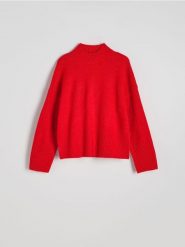 Sweter z golfem - czerwony. Czerwone swetry damskie Reserved, l, bez wzorów, z dzianiny, bez kołnierzyka, bez ramiączek, bez kaptura. Za 129.99 zł.