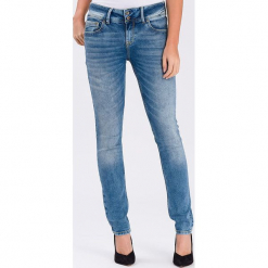 Dżinsy "Melinda" - Skinny fit - w kolorze błękitnym. Niebieskie jeansy damskie Cross Jeans. W wyprzedaży za 136.95 zł.