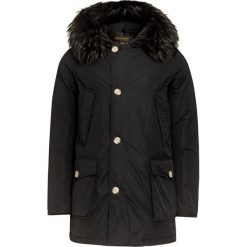 Kurtka WOOLRICH LUXURY ARCTIC. Kurtki męskie marki Woolrich. W wyprzedaży za 2,709.00 zł.