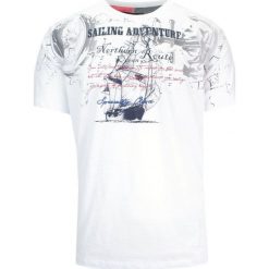 T-Shirt Męski Biały z Nadrukiem w Żaglówkę, Koszulka, Krótki Rękaw, U-neck. Białe t-shirty męskie MCL, na lato, m, bez wzorów, z bawełny, casualowe, bez kołnierzyka. Za 119.00 zł.