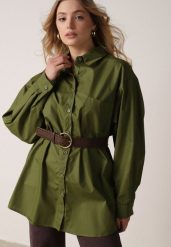 Zielona Długa Koszula Oversize z Bawełny i Wiskozy z Paskiem z Klamrą Thessalonike. Zielone bluzki damskie Born2be, m, bez wzorów, z bawełny, bez kołnierzyka, bez ramiączek. Za 139.99 zł.