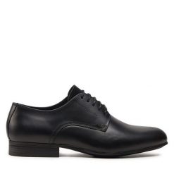 Półbuty Calvin Klein. Czarne eleganckie półbuty Calvin Klein, wizytowe, bez zapięcia. Za 459.99 zł.