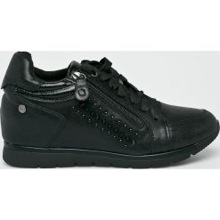 XTI - Buty. Czarne obuwie sportowe damskie Xti, z materiału. W wyprzedaży za 179.90 zł.