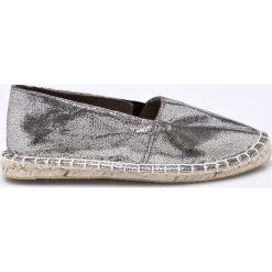 Pieces - Espadryle Aisha. Szare espadryle damskie Pieces, z gumy. W wyprzedaży za 59.90 zł.